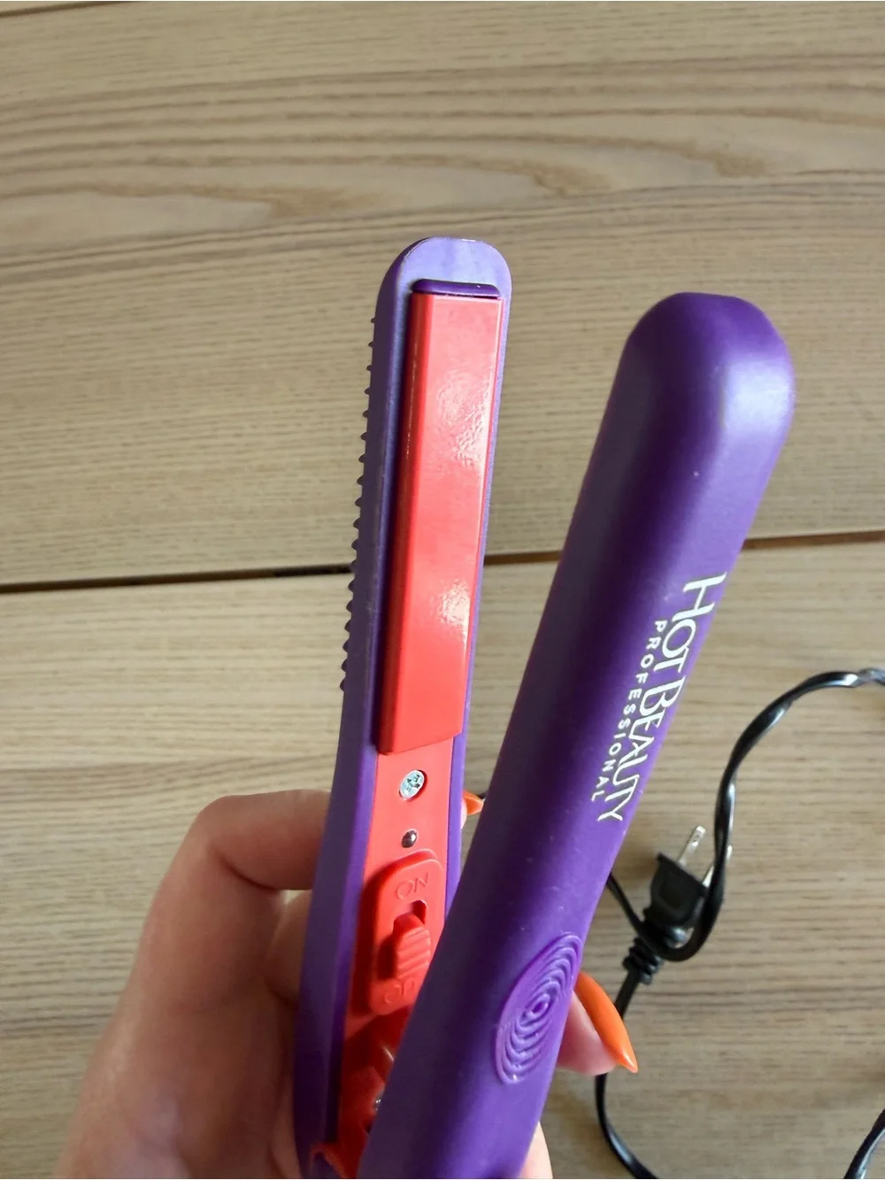 Purple Mini Hair Straightener with Red Plates